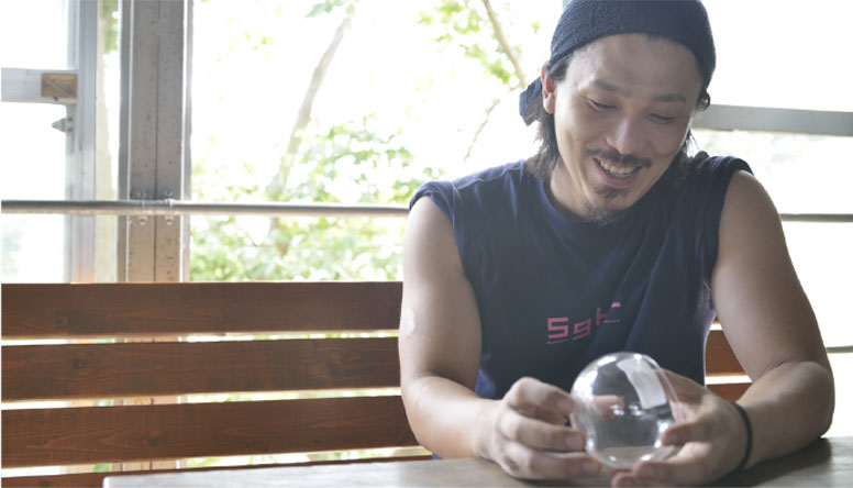 職人インタビュー：Toru Era｜coedo sghr 2014 sghr summer vol2 Beer Glass COEDO×SGHR　su（素）COEDOビール伽羅kyaraを楽しむためにデザインされたコラボ限定品です。3枚目画像